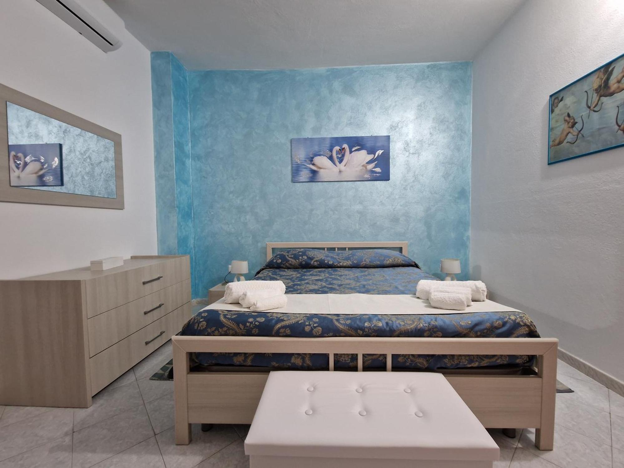 Santa Venere Apartments "Parcheggio Privato" Ricarica Auto Elettriche Tropea Habitación foto